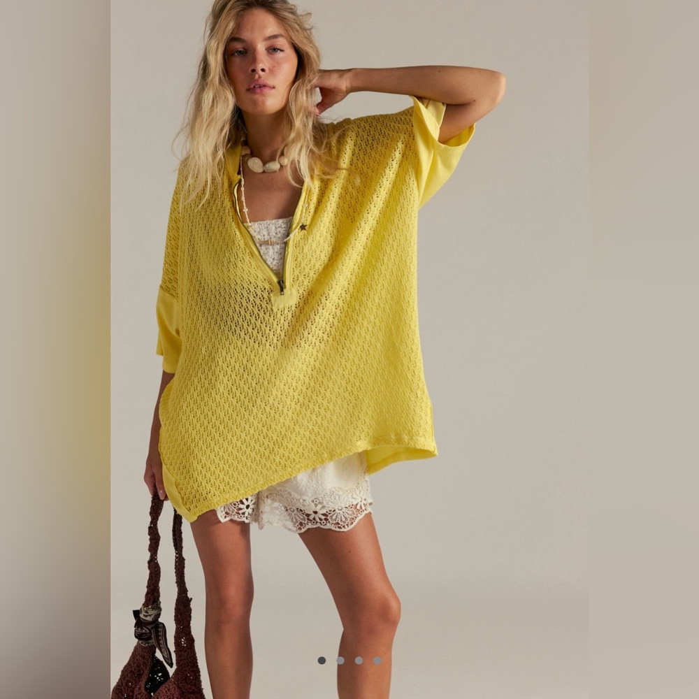 Free People we the free surfs up tee - medium - double cream NWT